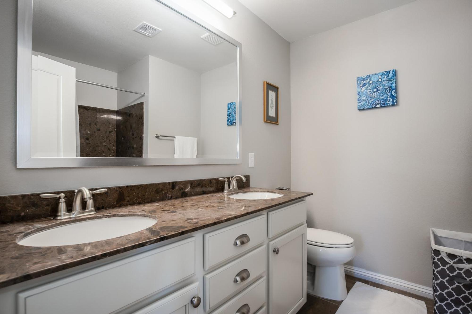 Sunny Vegas Oasis Escape Homestay